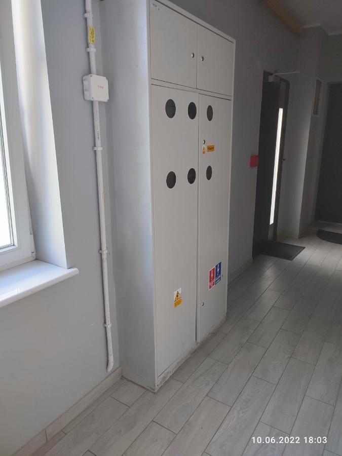 Apartament Nadolnik Bezplatny Parking Klucze W Skrytce Rachunek Познань Екстер'єр фото